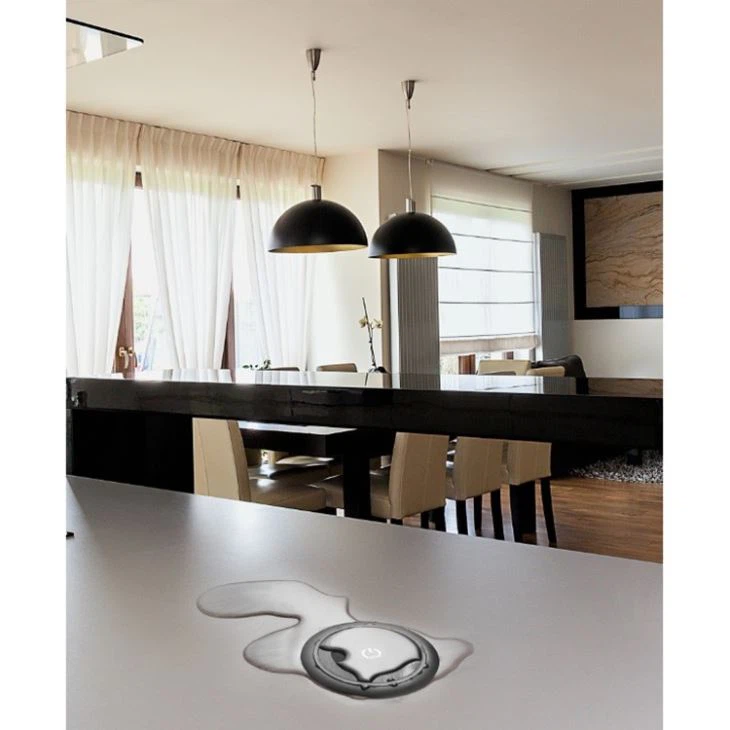 Waterproof pop up electrical plug 2